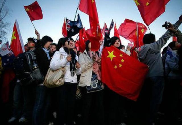 从“肩挑手拿”到“线上选、送货到家” 重庆供销年货市场新变化